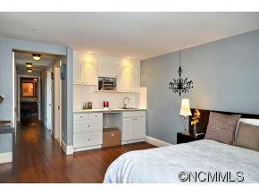 106 Robinhood Road - Photo 22