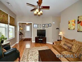 86 CHOWAN DRIVE - Photo 3