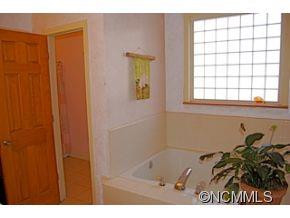 23 Utopia Road - Photo 15
