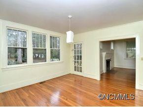 300 VANDERBILT ROAD - Photo 3