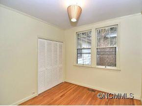 300 VANDERBILT ROAD - Photo 5