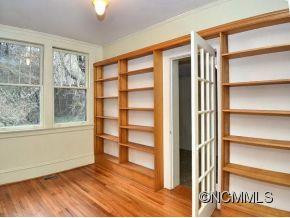 300 VANDERBILT ROAD - Photo 7