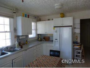 65 Edgemont Road - Photo 9