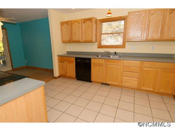 126 Penland Street - Photo 8
