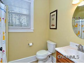 824 DALE STREET - Photo 20