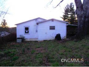 138 West Lane - Photo 2