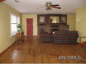 154 Upper Brush Creek Road - Photo 3