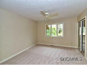 104 RED OAK DRIVE - Photo 11
