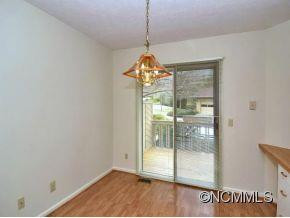 104 RED OAK DRIVE - Photo 8