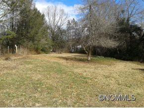 116 Walker - Photo 16