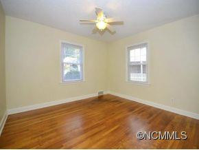 142 BEVERLY ROAD - Photo 8