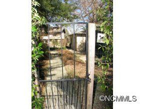 208 Pearson Drive - Photo 8