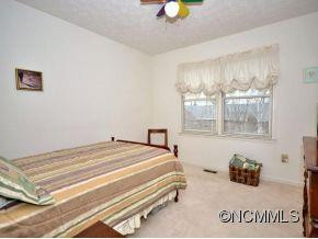 330 MOUNTAIN VALLEY DRIVE - Photo 14