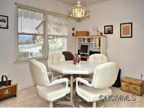 330 MOUNTAIN VALLEY DRIVE - Photo 9