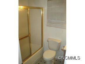  - Photo 5