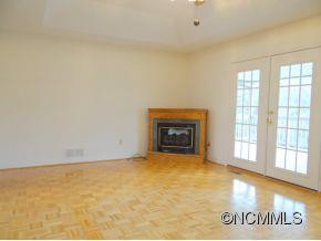 231 Shelburne Road - Photo 4