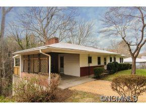 26 Wendover Road - Photo 2