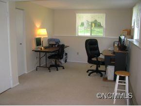 15 Clovernook Drive - Photo 12