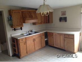 27 Brickyard Road - Photo 4