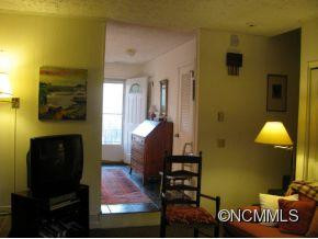 1649 University Heights - Photo 18