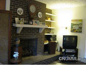 1649 University Heights - Photo 4