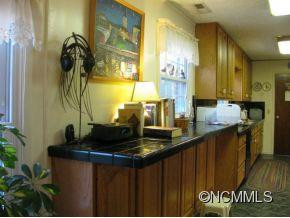 1649 University Heights - Photo 8