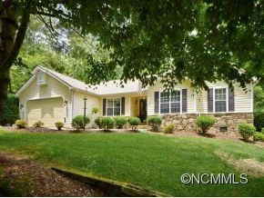 4 PEBBLE BEACH COURT