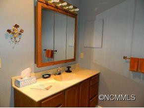 1045 Carousel Lane - Photo 17