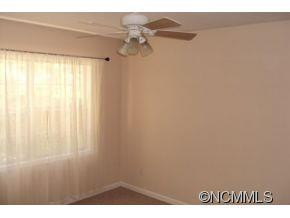 34 Southview Meadow - Photo 15
