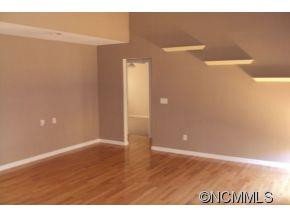 34 Southview Meadow - Photo 6