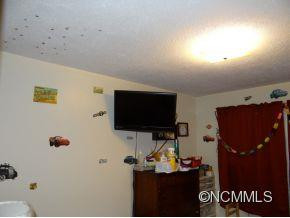 207 Shelburne Road - Photo 4