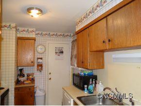 207 Shelburne Road - Photo 5