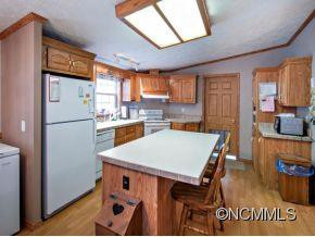 6108 PANTHER CREEK ROAD - Photo 5