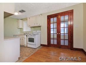 26 Herron Avenue - Photo 3