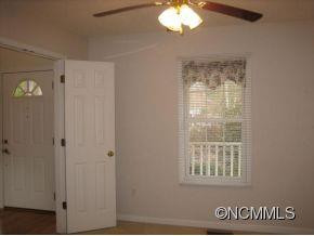 105 CHERRY BLOSSOM LANE - Photo 5