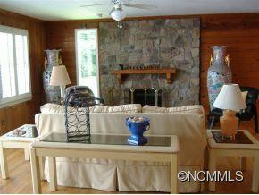 306 Greenwood La - Photo 2