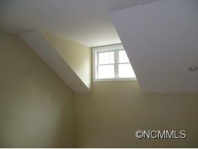 48 Waynesville Avenue - Photo 5