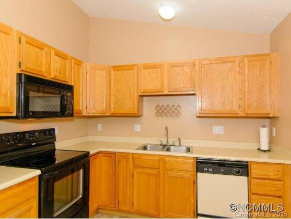 10 FOXBERRY DRIVE - Photo 11