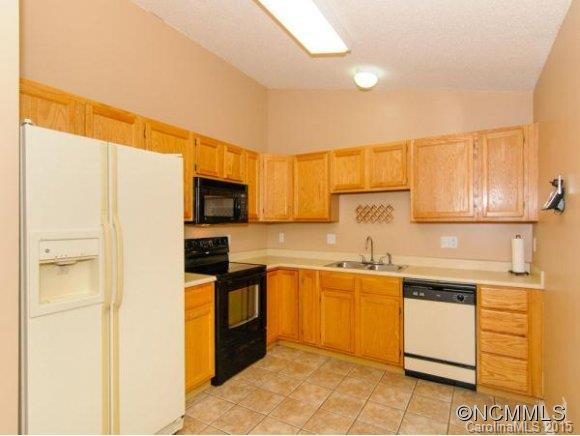 10 FOXBERRY DRIVE - Photo 13