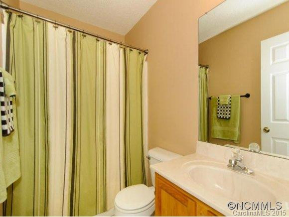 10 FOXBERRY DRIVE - Photo 19