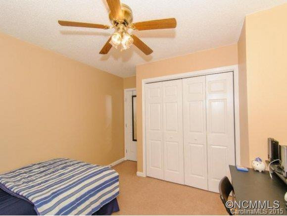 10 FOXBERRY DRIVE - Photo 21