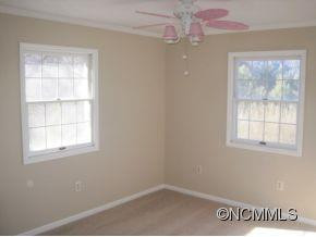  - Photo 9