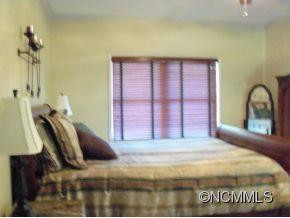 2265 Deep Gap Rd - Photo 16