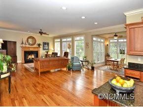1646 Olmsted Drive - Photo 5