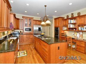 1646 Olmsted Drive - Photo 6