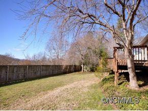 309 HEATHER COURT - Photo 15