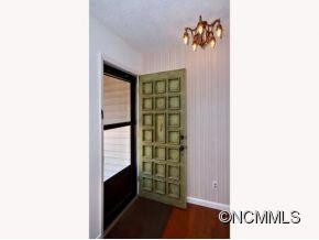 309 HEATHER COURT - Photo 3