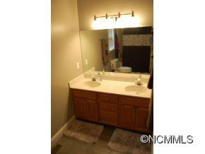 9 Grove Garden - Photo 11