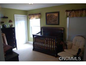 9 Grove Garden - Photo 14
