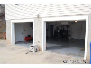 9 Grove Garden - Photo 5